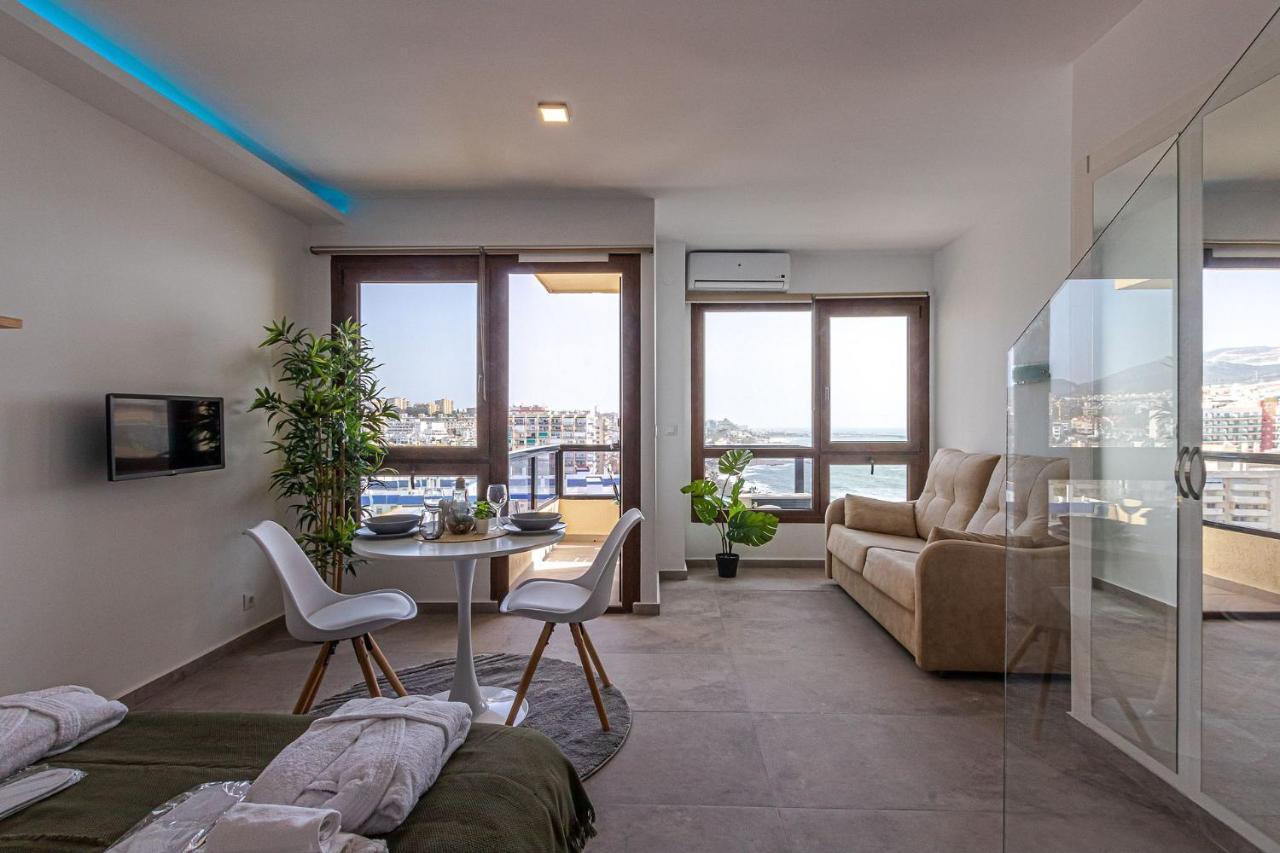 Beachfront With Spectacular Views And Swimming Pool Benalmadena Luaran gambar