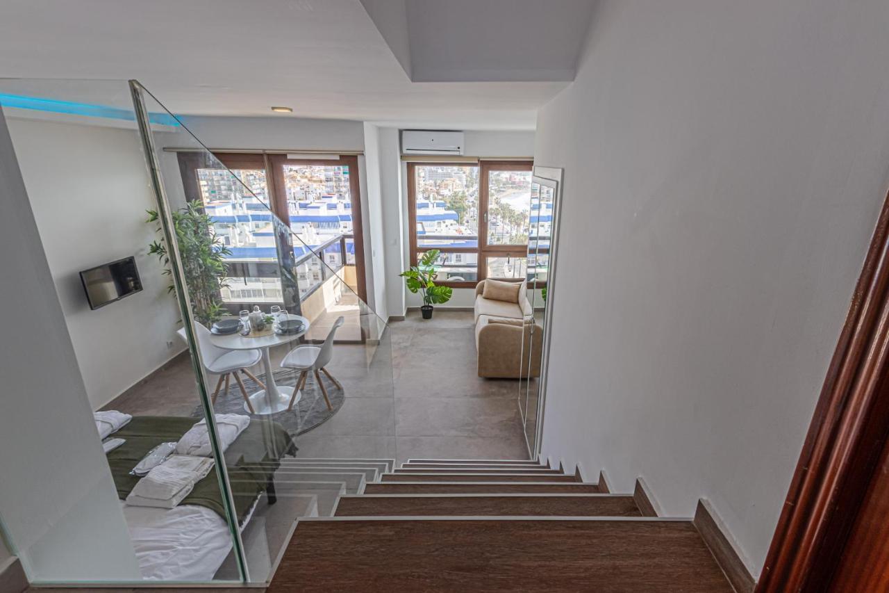 Beachfront With Spectacular Views And Swimming Pool Benalmadena Luaran gambar